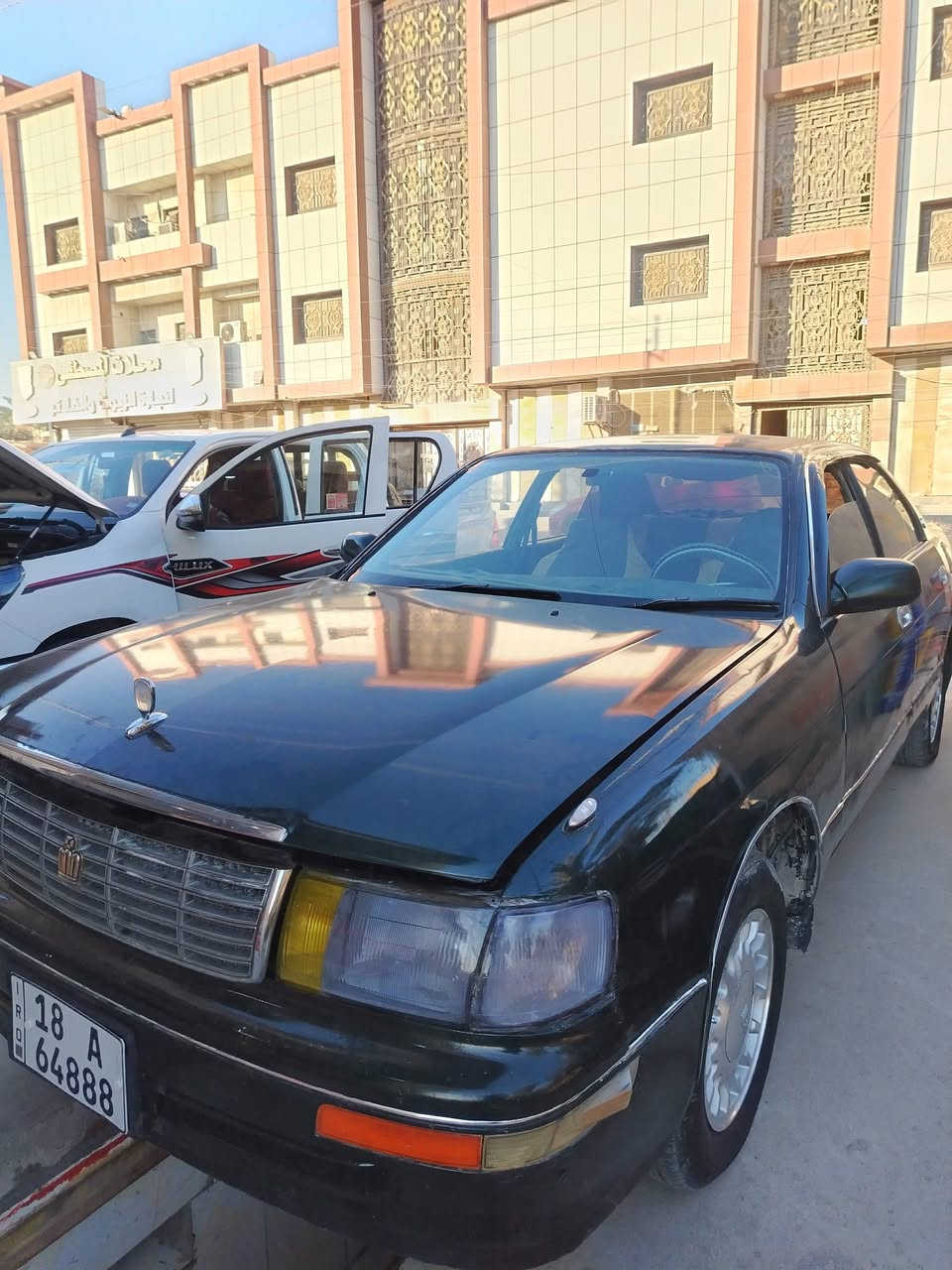 سيارة كراون بطة مكفول من الكصة والنقل سنوية 2030 وراعيهه موجود والتبريد فول السيارة ناقصها بس دواخل شوية تعبانه وكهربائيات نص ونص السعر ٤٥ ورقة وبيهه مجال مكاني البصرة ابي الخصيب رقمي ***********
