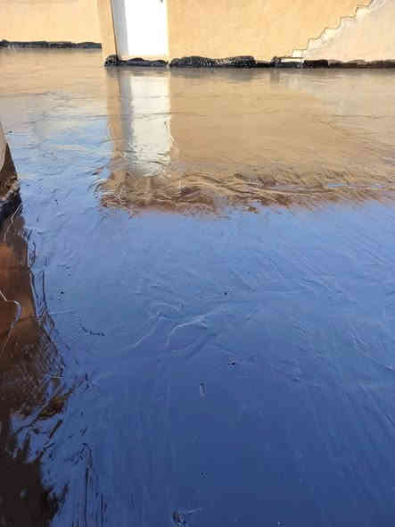 بسم الله والصلاه والسلام على رسول
#عملي في قضاء هيت منطقة (حي المعلمين)
#مستعدين لتقيير الأسطح والمباني الحكومية واحواض الماء عازل ماء ورطوبه 100/100
#وتزفيت القطع الأراضي والرباطات من الرطوبة والارضه 
#وعمل ماستك السطوح 
#وعمل ماده الايزوكام عازل ماء 100/100
#وعمل ماده البيضاء (روف كورت) عازل ماء 100/100
#ابو ادم المحمدي    ***********
