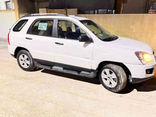 كيا سبورتاج 2009
كير محرك مكفول 
مديومة السيارة ومبيهة مصرف 
سعر 118 باقي تفاصيل اتصل 
مكلف بلنشر 
‏‪***********‬‏ بغداد
