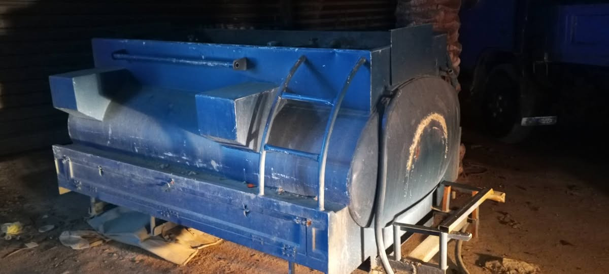 سلام عليكم بسبب وعورد الكاذبا تم إعادة المنشور كنتر مازده بسنويا تنكر محور قلاب محرك مستبوشي مكفولو. محرك. كير. اكسن. شاصي. ورقم نكليزي بسمي 2026 لغايت 2031  رقم بغرار موديل 94 سياره اصوليا  للتواصل  ***********
