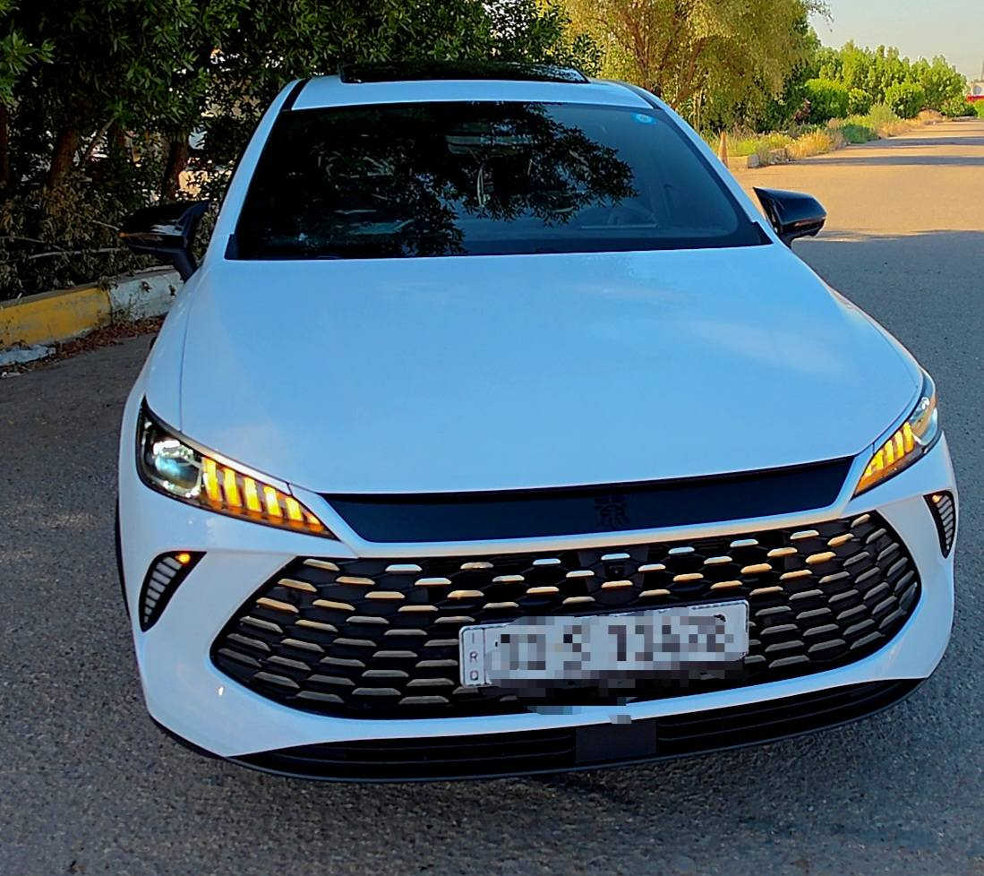 بي وايدي  جن بلص 2025  فول الفول ام 13 كامره اوتو بارك   بلكن هايبرد  الداخل  زيتوني
بسمي السياره ماشيه الف فقط مكفوله من كلشي
السعر 23.000 مليون
العنوان بغداد قضاء المحموديه
 ***********

 مواصفاته
بلكن هايبرد  ثلاث انظمه هايبرد + بانزين +  شحن ذاتي + شحن خارجي خزان الوقود 65 لتر 

عداد  كليومتر / 1000 الف k ماشيه فقط 

🔥 مثبت   لوحات  سنويه باسمي 🔥

العنوان /بغداد قضاء المحموديه

 هجين ثلاث انظمه شحن ذاتي + هايبرد + شحن خارجي 
🔵مقاعد جلد زيتوني 
🔵 مقعد سايق كهرباء   
🔵سلايت 
🔵 اوتو بارك طبكة ذاتيه من دون تحكم السايق + قياده من دون تحكم 
‏🔵تحديد مسار طريق 
🔵لايت داينمك عالي ناصي اوتو 
🔵تحكم   بريك رياضي + بريك كموفرت 
🔵حساس امامي عدد 6 + حساس خلفي عدد 6 
🔵شاشه وسطيه كبيره اكبر فئه  
🔵 رادار امامي + رادار جانبي + رادار خلفيً
🔵نقط عمياء بمرايه جانبيه + مري شفط + اشاير مري +اناره تحت مرايه   
🔵13 كامره محيطيه 
+ دي في ار تسجيل  فيديو ذاتي
🔵دركة دي جلد وحياكه 
🔵بكلايت لد   خليه  
🔵بصمه +كارت 
🔵هاندر بريك بصمه اوتو هولد 
🔵كيجات شاشه 
🔵شاشه كبيره تبريد شاشه 
🔵لايت ليد لايت اوتو  + لد صباحي 
🔵تبريد مناخي منفصل 
🔵تبريد قطعتين 
🔵ويل كب كروم 16 
🔵ايرباك عدد 10 
السعر 23 مليون
***********
