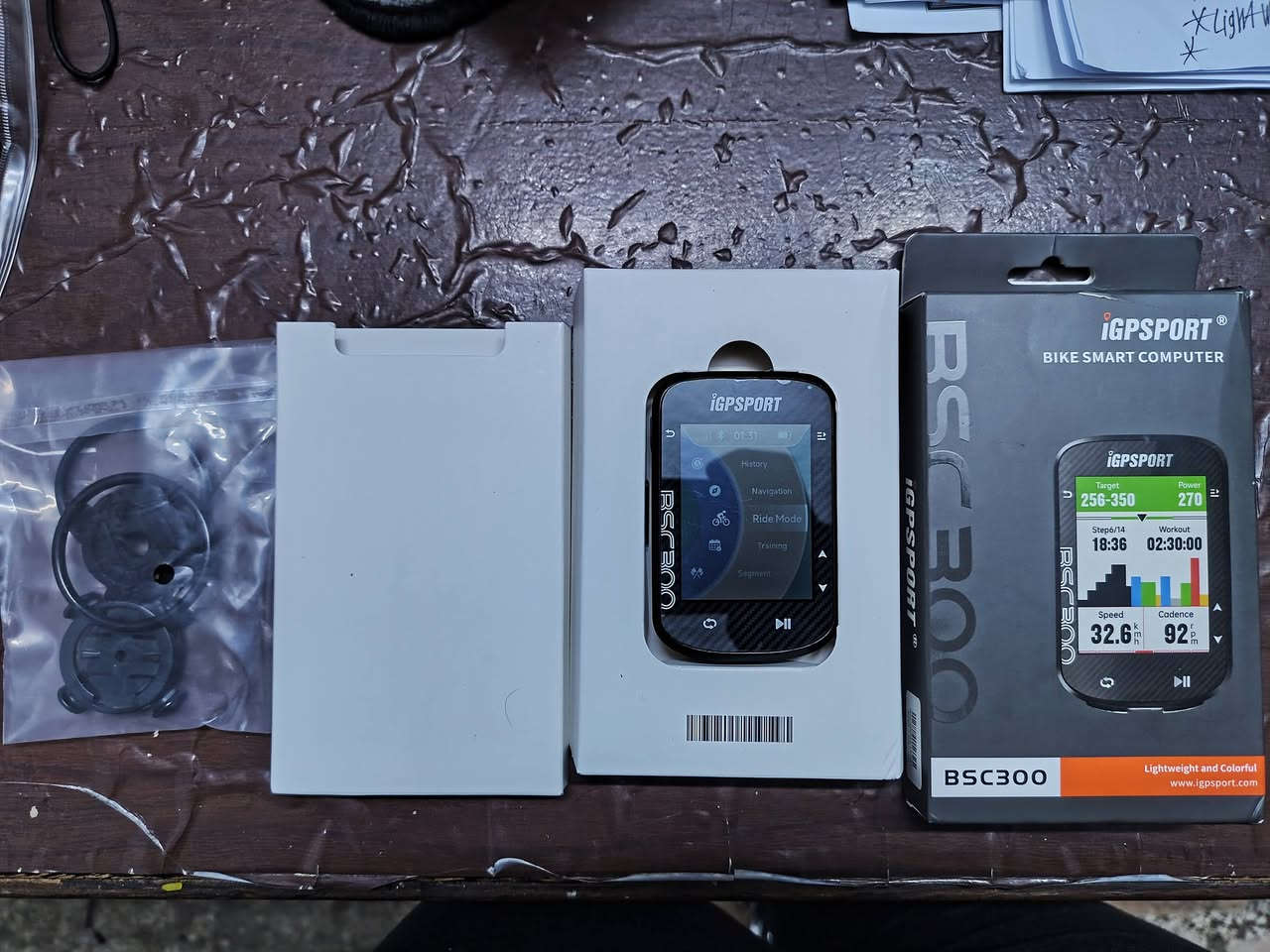 السلام عليكم عداد و GPS ماركه igpsport BSC 300 محمل خرائط كامل بعده بالزكات سعره 40 الف 
مكاني بغداد شارع فلسطين ***********
