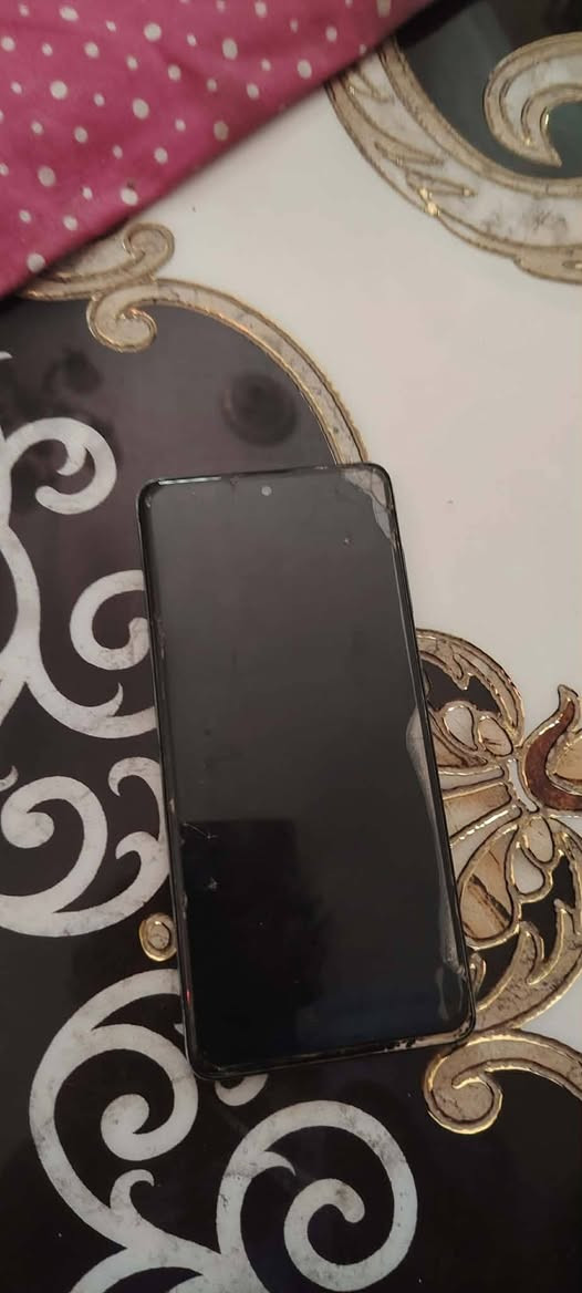سلام عليكم جهاز اي واحد وسبعين بي شغالتين بس اول شي لخط ما يشتغل ثاني شي خط هاذه بشاشه بي مراوس بجهاز  او بيع  اوعدك جهاز نزله بل تعاليق او راسلني


**إذا كنت صاحب هذا الإعلان وتريد حذفه لأي سبب، رجاءا أرسل رسالة إلى الدعم الفني**