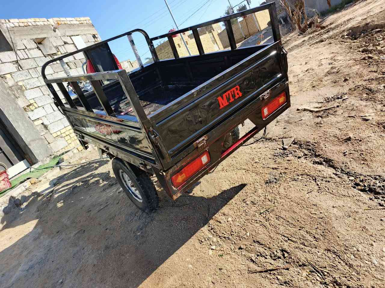 سلام عليكم ستوته للبيع اوراق اصولي 2014 شاصي مكفول السعر مليون و400وبيه مجال المكان الرميثه  ***********
