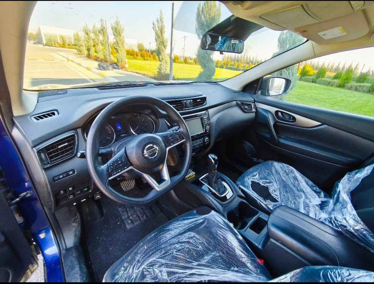 نیسان ڕۆگ ٢٠٢١ 
شاشەی ٧ ئینج 
کونتڕۆڵ کردنی سەر سوکان.
دژە خلیسک 
کامێرا 
حاسە 
تەحدید سرعە 
٧٩ هەزار ڕۆشتووە 
گێڕ و مەکینەی بە شەرت بێ کێشە و کرانەوە 
١٣٥ وەرەقە و معامەلەی تیایە 
*********** السليمانية, العراق
