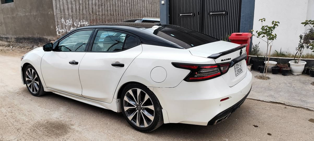 سلام عليكم
نيسان مكسيما..2021.بلاتينيوم 
مواصفات السيارة :

♦️رادار امامي اوتو بريك توقف ذاتي 

♦️رادارات جانبية

♦️بردة خلفية كهرباء

♦️حساسات خلفي امامي

♦️11 سماعة نظام bose

♦️لدات داخلية بالدشبول + الابواب + كاعيات 

♦️غرفة جلد 

♦️كشنات جلد 

♦️كشنات حضن

♦️ كشنات اماميه كهرباء

♦️كشنات تدفئة + تبريد

♦️كشن السائق خزن 

♦️تدفئة ستيرن

♦️ستيرن كهرباء

♦️كامرات محيطية 360‪

♦️تبريد قطعتين

♦️بنوراما

♦️ويل كب 19 بلادي

♦️تشغيل عن بعد مع تدفئة + تبريد 

♦️3 انظمة قيادة 

♦️نظام سبورت عادي ايكو

♦️تبريد مركزي حسب الجو

♦️والباقي موصفات معروفه..
بيه مشكلة بالكير تبيعه على وضعه .رقم سليمانية باسمي نفاذة لل29 مكاني بابل بيه صبغ جاملغ خلفي من يم قبق البانزين وبيه بارد  والسونار مرفق مع الصور السعر 170 وبيه مجال ***********
