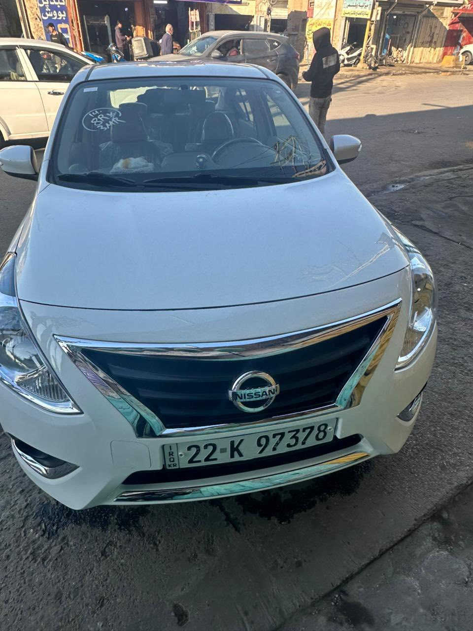 نيسان سني 2025
ماشيه 12الف 
سياره جديده بمعنى الكلمه 
وجاهزه من كلشي 
دوشمه عام 
بيها بارد قليل جاملغ خلفي ممبين اصلن 
ودعاميه اماميه مبدله وقديمه موجوده
السياره بسمي تحويل ثاني يوم 
بغداد شارع حيفا 
***********
السعر 125بيها مجال بصيط
