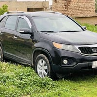 سورنتو ٢٠١١ • امريكي • محرك ٤ سلندر