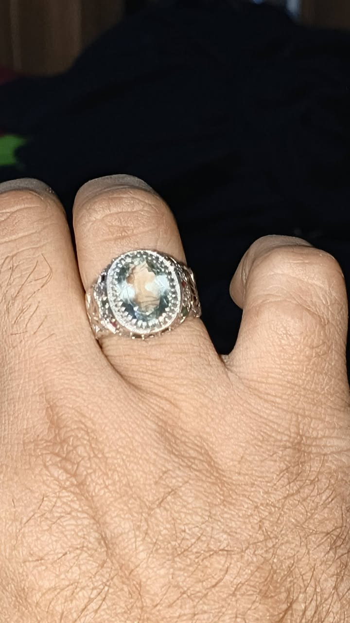 السلام عليكم 
خاتم حجر الاكومارين صياغة تطعيم
السعر40
مكاني بغداد شارع حيفا 
يوجد توصيل


**إذا كنت صاحب هذا الإعلان وتريد حذفه لأي سبب، رجاءا أرسل رسالة إلى الدعم الفني**