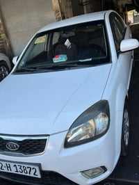 كيا ريو • ٢٠١١ • محرك ١٦