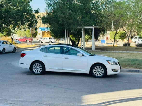 كيا كادنزه موديل 11خليجي مكفول كفاله عامه رقم نجف بسمي رقم النكليزي جديد فول مواصفات  مكاني بغداد بيه فقط بارد شي قليل كلش سياره خير من الله السعر 112 ورقه وبيه مجال *********** واذا اكو مراوس عادي
