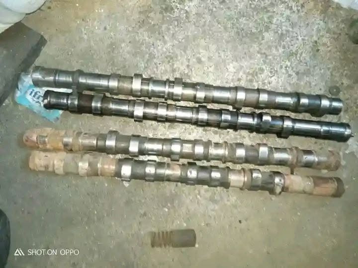 pièces moteur pour kia Sorrento encien très bon état garantie 
piston 
bielle 
Arbre à cames 
cartier 
fous cartier 
pompe assistée
cache calbuteur 
Van EGR 
pompe à eau 
collecteur d'admission 
collecteur d'échappement 
poulie damper
les pignons


**إذا كنت صاحب هذا الإعلان وتريد حذفه لأي سبب، رجاءا أرسل رسالة إلى الدعم الفني**