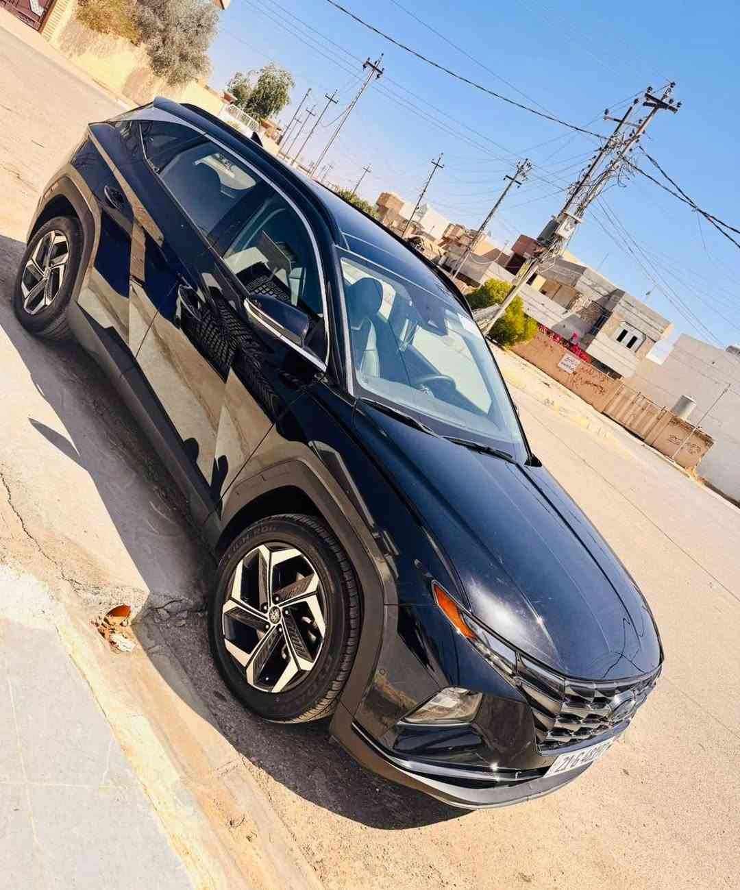 توسان  2023 امريكي Limtted  رقم جديد سليماني باسمي
فول فول مواصفات  لمتد 1/1 VIP
وبيها مجال ضرر جاملخ الكدام صبغ وتعديل حافة الباب
حجم المحرك  2500cc
مواصفات خاصه لمتد 1/1 VIP
- بصمه + بصمه ابواب لمس
- بانوراما 
-كيج الكتروني متغير 
- ( كاميرات عدد 5 ) 
-كير دكمه 
-نقط عمياء
-رادارات امامي خلفي جانبي
-قيادة الية 
-هندبريك بصمه
-كشنات كهرباء
-كشنات خزن ميموري
-كشنات تبريد وتدفئه امامي خلفي وتدفئه استيرن
-بك لايت لد
- لايت لد + زينون
- شاشة كبيرة لمس
- تثبيت سرعة
- من تشغل اشارة يقلب الكيج كامره
-كامرات جانبيه 
- ويل كب كبير كروم
-تحديد مسار 
-صندوق كهربائي
- فول تحكمات ستيرن
-تبريد لمس
- شحن وايرلس
نظام gps خرائط
- شفتات كير ب ستيرن
- حساسات امامي خلفي
 - تشغيل عن بعد 
- المرايه الوسطيه (اوتو دم ) يعني الي وراك مشغل عالي المرايه اوتماتيكي اصير سوده 
 - مود ادرايف ( اقتصادي - سمارت - سوبر - )
- لون اسود  
- نظام نزول منحدرات 
 - نظام التبريد دفيوز
 - تبريد قطعتين امامي خلفي 
- شاشه بيه ابل كار بلي 
‏- AUTO HOL
سعر 210$
*********** كركوك, العراق
