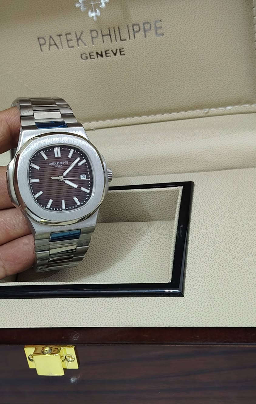 Patek phillippe Nautilus
ماستر كوالتي اوتماتيك


**إذا كنت صاحب هذا الإعلان وتريد حذفه لأي سبب، رجاءا أرسل رسالة إلى الدعم الفني**
