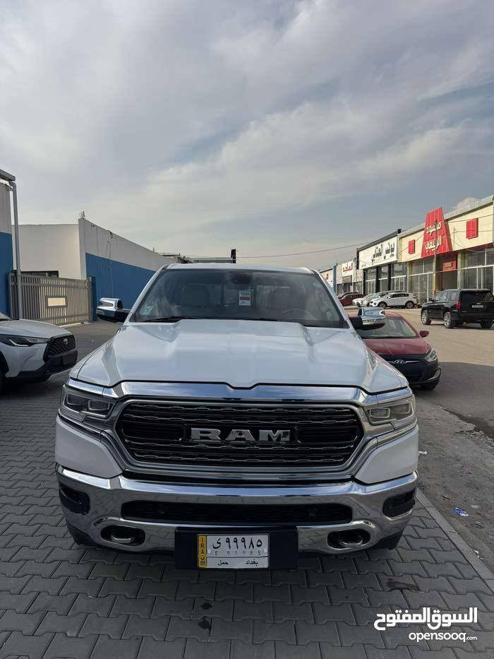 للبيع دوج رام لمتدد خليجي وكالة  اعلى فئة كفالة عامة
دوج رام 1500 لمتد كفالة عامة
الموديل 2019
المحرك : V8 5.7L .
رقم بغداد رقم
السياره مزوده بظام الغاز يعني تنسى شي اسمه صرف تعمل بنظام ((غاز //بانزين)) 

السعر : 355$

المواصفات :
* دفع رباعي 4x4. فور ويل
* رادار تفاعلي مع مانع تصادم. 
* نقطة عمياء. 
* تحذير الخروج عن المسار
* استطفاف ذكي (اوتوپارك).
* دوسات جانبية كهربائية.
* المصابيح الأمامية زنون.
* كشافات الضباب زنون. 
* المصابيح الأمامية والمصابيح الخلفية LED. 
* دخول ذكي (بصمة). 
* تشغيل عن بعد.
* مقاعد من الجلد الفاخر. 
* المقاعد كهربائية مع ميموري.
* المقاعد الأمامية تبريد وتدفئة. 
* المقاعد الخلفية تبريد وتدفئة 
* صناديق جانبية بالبدي 
* الستيرن تدفئه .
* شاشة كبيرة 12 أنچ.
* نظام ملاحة نفكيشن GPS.
* حساسات امامية وخلفية.
* مانع تصادم خلفي. 
* مكيف خلفي.
*محدد سرعة.
* ويل كروم قياس 22 انج.
* مرايا كهربائية جانبية من الكروم قابلة للطي كهربائيا.
* شاحن موبايل لاسلكي (واير ليس).
* الشباك الخلفي كهربائي. 
* المرايا الجانبية تدفئة. 
* باب الصندوق كهربائي. الخلفي .
* امكانية تعديل ارتفاع دواسات البنزين والبريك.
* هاند بريك كهربائي.
* جوبلسات جگات تصعد وتنزل 
* حساسات امامية. 
* حساسات خلفية. 
* مرايا مع خاصية التعتيم الذاتي. 
* مساحات تخزين إضافية

للاستفسار خاص او الاتصال على الرقم (***********)
