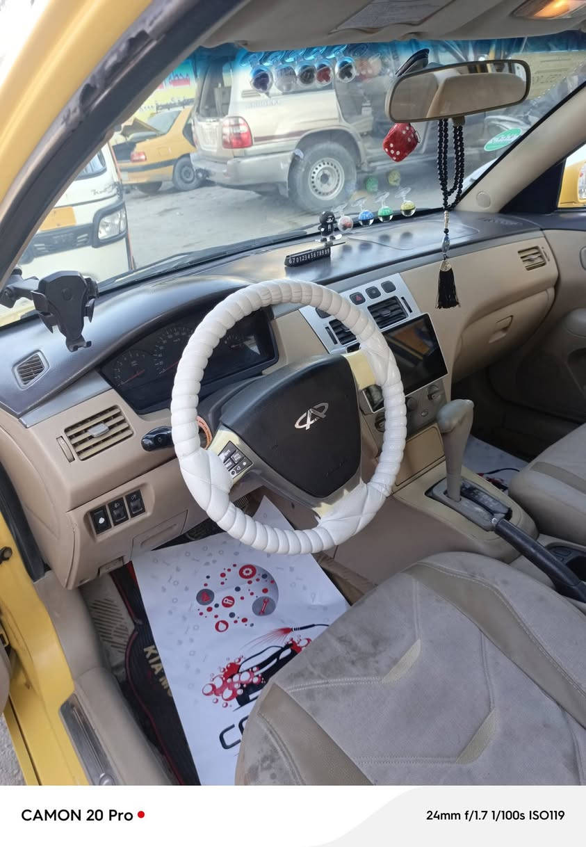 شيرين 2011 محرك وكير مكفولة كامري جاهزة من كل شي اهم شي عندي تتحول السياره سنوية 2031 كامرة وشاشة شغالة حدادية نضيفة مكان السيارة الأمين سعر السيارة 38  موبايل ***********
