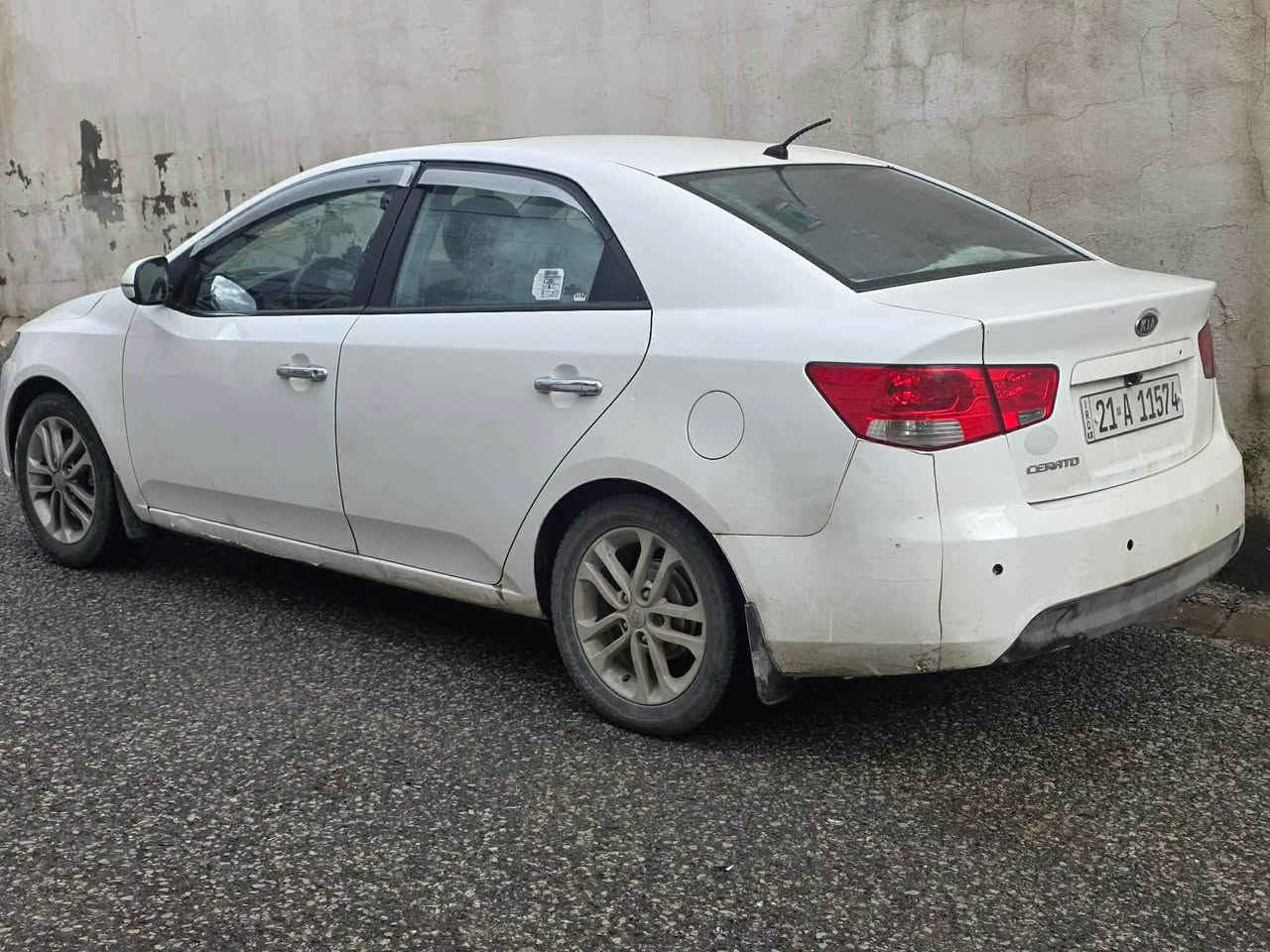 کیا سیراتۆ مۆدێک  ٢٠١١ 
سێ پارچە بۆیاخ  ناوی گرتووە سەنەوی رەقەم و ژینگە هەتا ٢٠٢٨ تازەیە 

هەموو گیانی بە شەرت قەپات مواسەفات 

***********
***********
خوار بازار رانية, السليمانية
