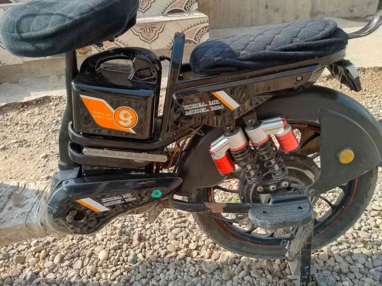 ماطور شحن للبيع حجم 24 سعرو مناسب ونضيف حيل الشراي يتصل على هاذا الرقم ***********
