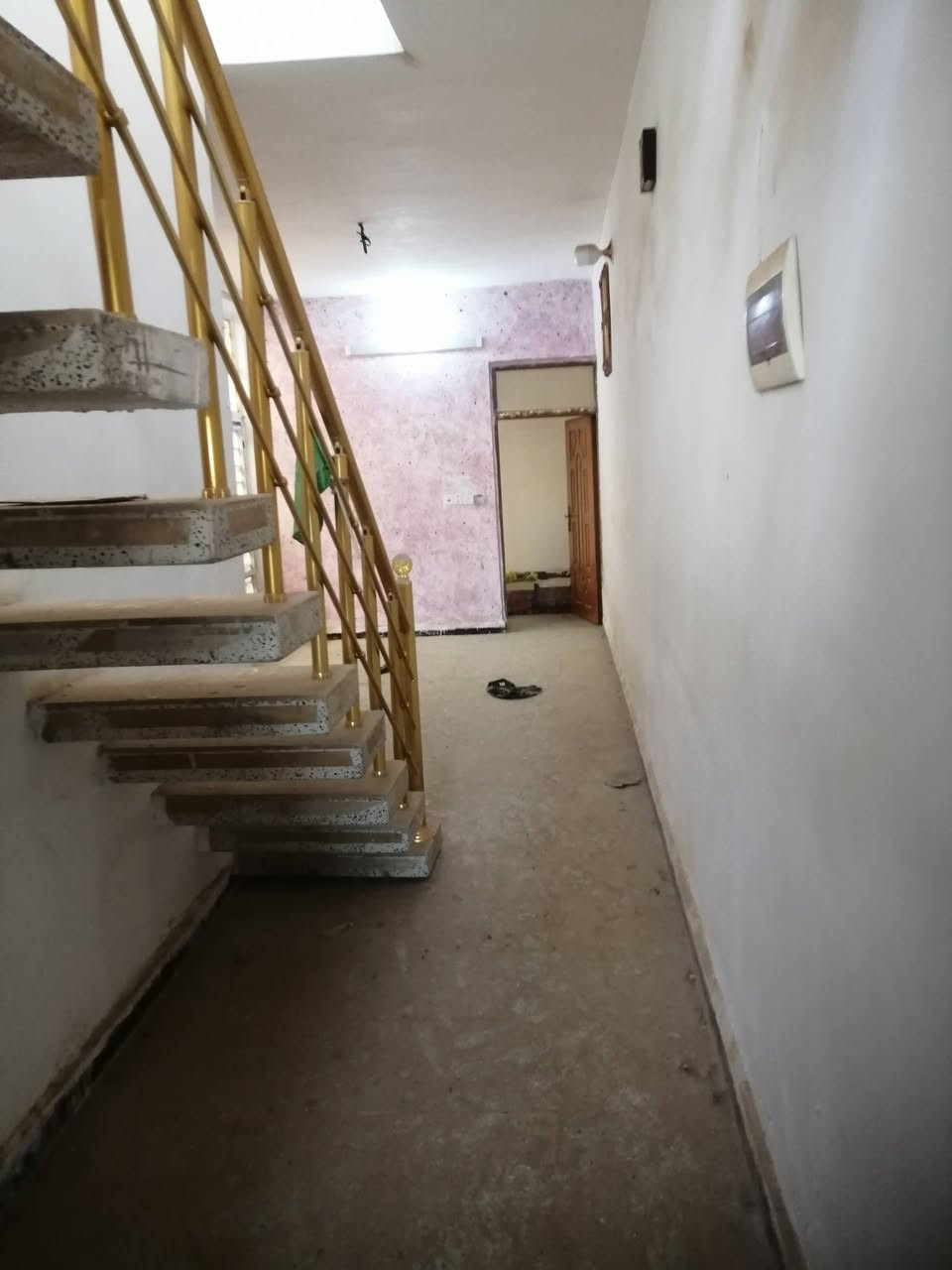 بيت طابو صرف مساحه 112
حي العسكري الاولى
قرب مطعم كباب نذير
بناء جديد لايباع على المبادره
*********** للاستفسار على هذا الرقم
