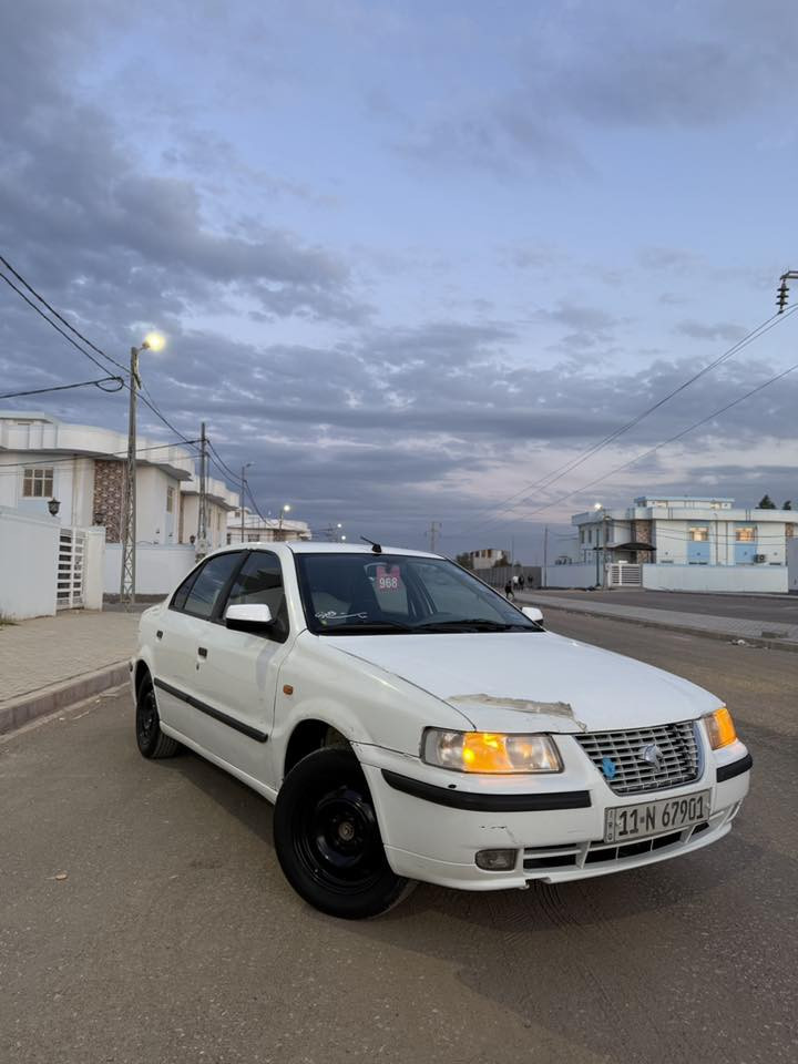 سلام عليكم
سمند موديل 2012 
رقم بغداد الدولي 
مكينه وگير جدد كفاله 
حداديه جديده 
تخم تاير جديد 
شاشه اندرويد 
گلج طبي 
عالي زنون 
السياره خير من الله مال جناي 
للاستفسار رقم ***********
