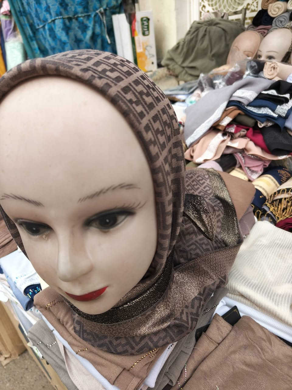 جديدنا من حجابات بيان 
ربطه قطن
القياس متر
الوان اتجنن 
السعر 5000
بهرز باب الحان مجاور ابو 3 بالف 
يتوفر خدمة توصيل


**إذا كنت صاحب هذا الإعلان وتريد حذفه لأي سبب، رجاءا أرسل رسالة إلى الدعم الفني**