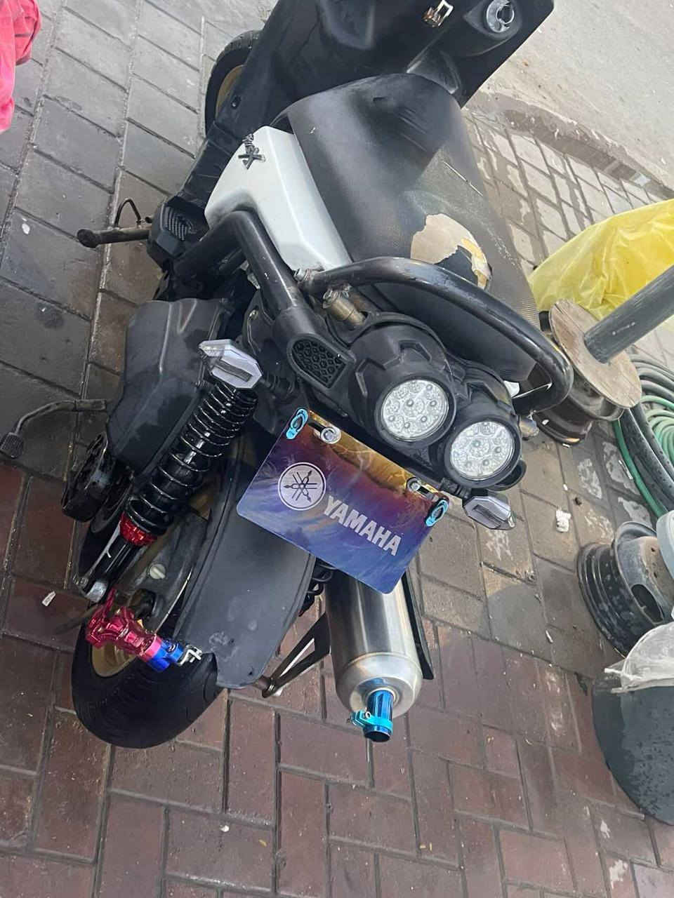 سلام عليكم شاب دراجه سكنس جبلي مكفوله كفاله عامه اي برغي بيه مفتوح مرجوعه دراجه تزويت: العسر مليون 400 وبيه مجال الستفسار : ***********2
