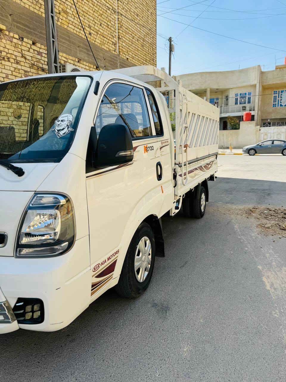 كيا حمل موديل ٢٠٢٠ 
شكل جديد  
كفاله عام 
العنوان واسط الكوت  
***********
