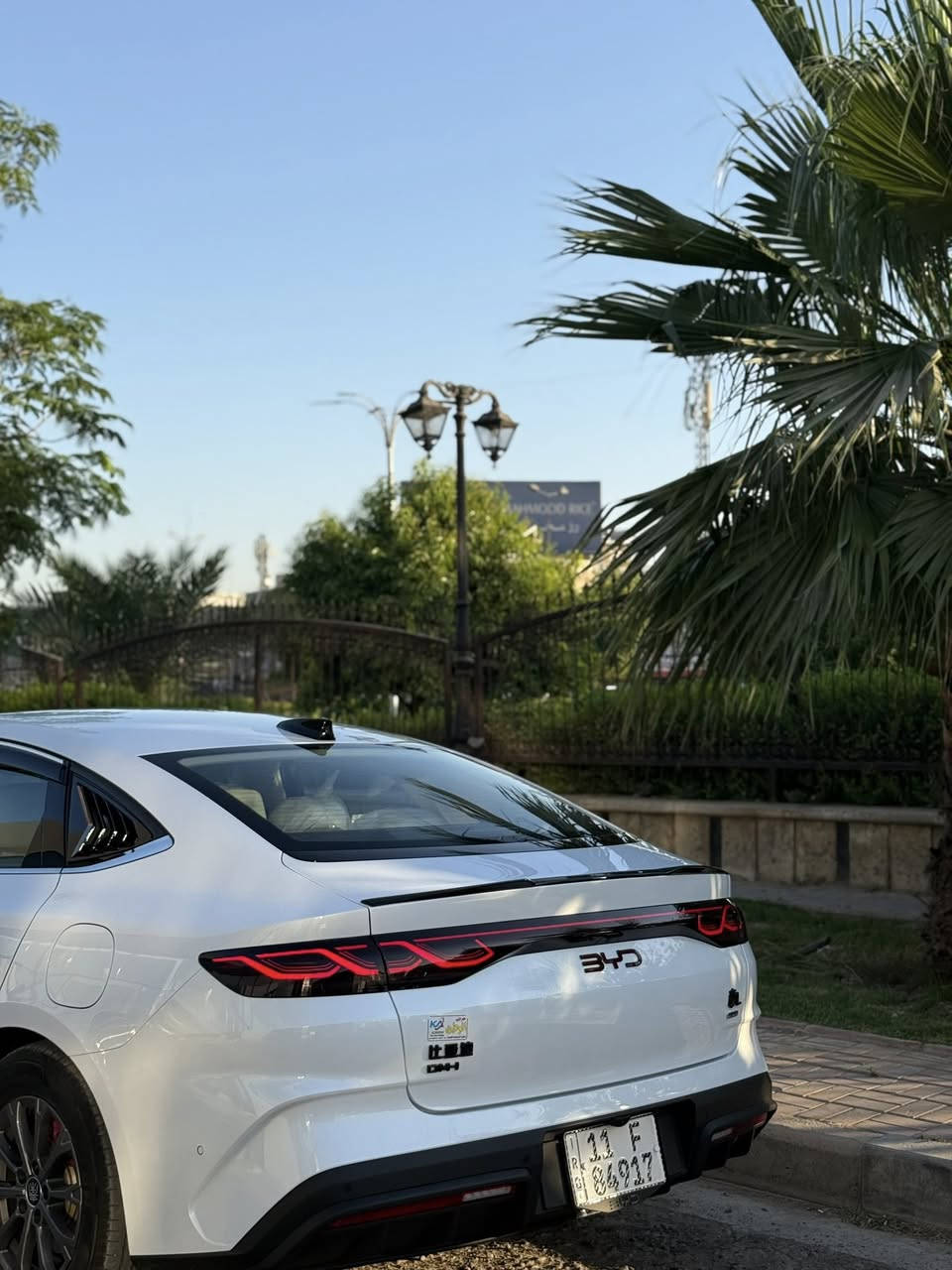 للمراوس مع اكورد حادث خفيف 

BYD QIN L 2025 

فول مواصفات عدا الفتحة السيارة 13 كامرة و 12 حساس ورادارت ونقطة عمياء وغيرهة وكفالة عامة ورقم بغداد بأسمي

الي عندة يدز خاص ***********
