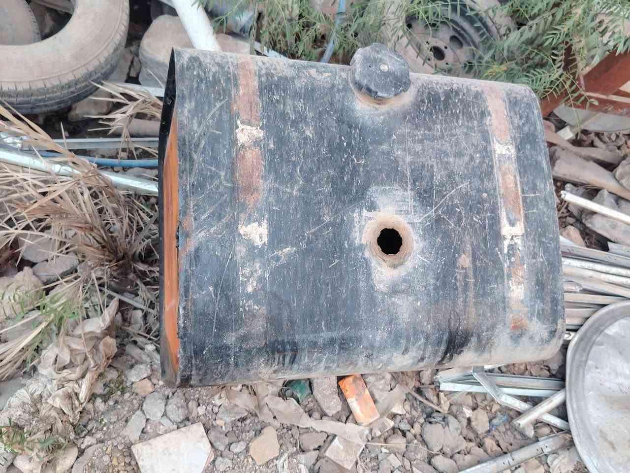 للبيع  *********** موقعي حله
التانكيات نضيفات كلش ما بيهن لو زرف
الفافون الجبير 9 ورقات
الحديد الجبير 350 الف
الحديد الأسود الزغير ١٢٥
الفوفون الزغير ١٧٥
كلهن شغالات ما بيهن اي شي
تواصل فقط ع خط
***********
