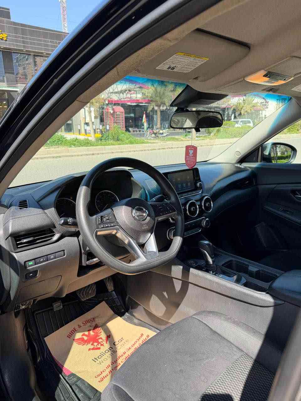 سنترا ٢٠٢١ اسود -مرقم جاهزه فحص و هزه سنوى جديد- - (فقط بونيت مصبوغ) دواخل شاصي شرط - گير محرك كهربائي شرط-
115$ السعر 
*********** واتساب كورك أربيل, العراق
