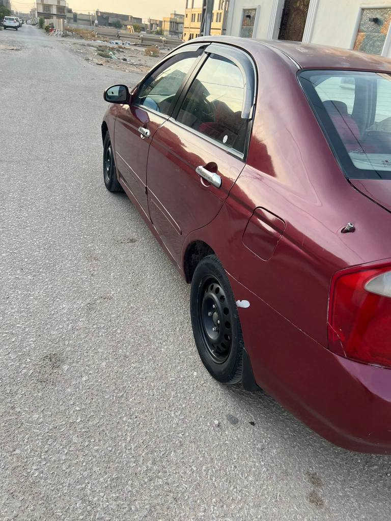 السلام عليكم سبكترا 2004 مصبوغه عام للجماليه
كير ومكينه خير من الله لا تنقيص ولا تبخير 
تخم تاير حداديه جديده كهربائيات كلها شغاله 
دوشمه رقم بغداد انكليزي السعر 37 وبيها مجال
للاستفسار ***********
