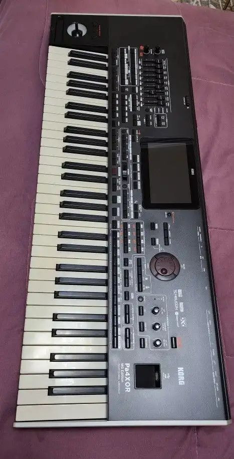 السعر 1850 دولار  pa4x or
الحالة ممتازة ولا عيب مع ضمان سنة


**إذا كنت صاحب هذا الإعلان وتريد حذفه لأي سبب، رجاءا أرسل رسالة إلى الدعم الفني**