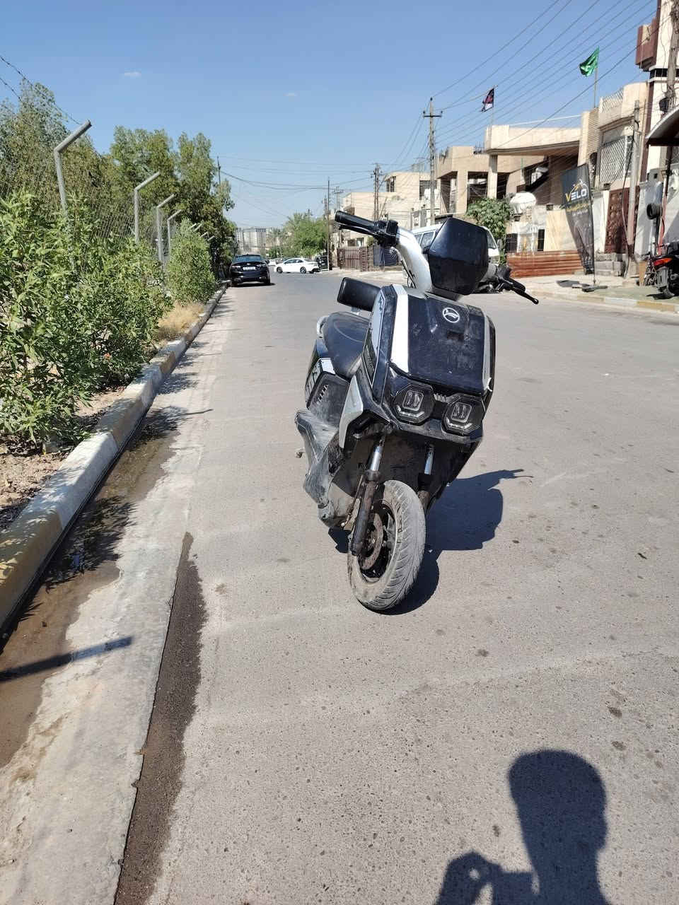 دراجه للبيع سعر٤٠٠مكان حي جهاد ***********
