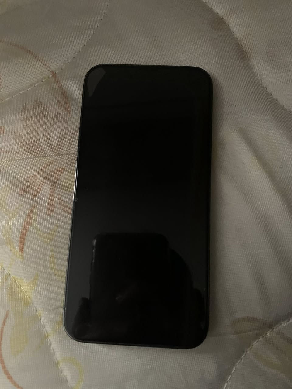 آيفون/13:برو ماكس واحد عله واحد جهاز شخط مآبي ولا مبدل بي شي جهاز جديد بطاريه/77جهاز قفل 650جهاز غراضه كله موجوده جهاز اذا مفتوح تاخذه بلاش /مكان بغداد/رقم ***********
