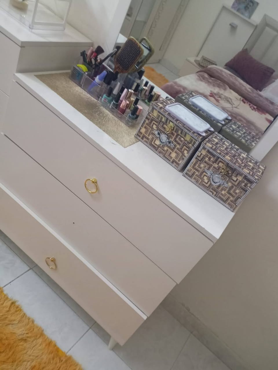 للبيع مستعجلين على بيعتهن مكان اربيل لاوان ستي
للاتصال 9647734100242


**إذا كنت صاحب هذا الإعلان وتريد حذفه لأي سبب، رجاءا أرسل رسالة إلى الدعم الفني**