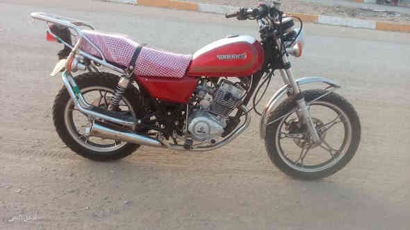 هيوشه سونك موديل 2021محرك شرط مامفتوح بيه نشاط ومعدل يشك الماع كاتم ماكو صوت ولا صرف ولا بخار ولاصوت كهربايات كامله سلف شغال اشاير كامل تويار شادهن جديد دبالات شغاله وياله مسطره ماطور مايحتاج شي 325وبيه مجال ***********
