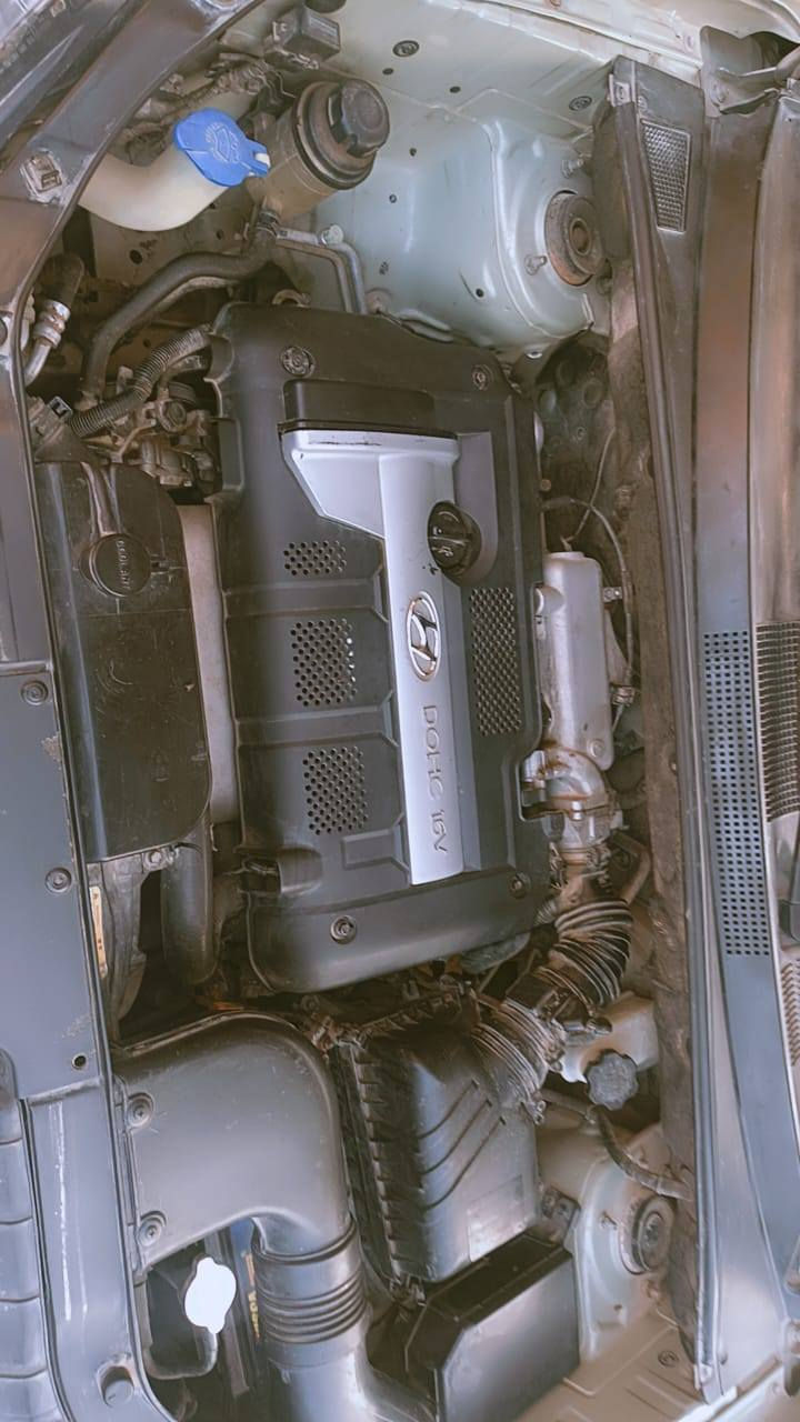 سياره توسان موديل 2006للبيع المكان بغداد سيطرة الشعب شراي يتصل وبلخدمه***********
