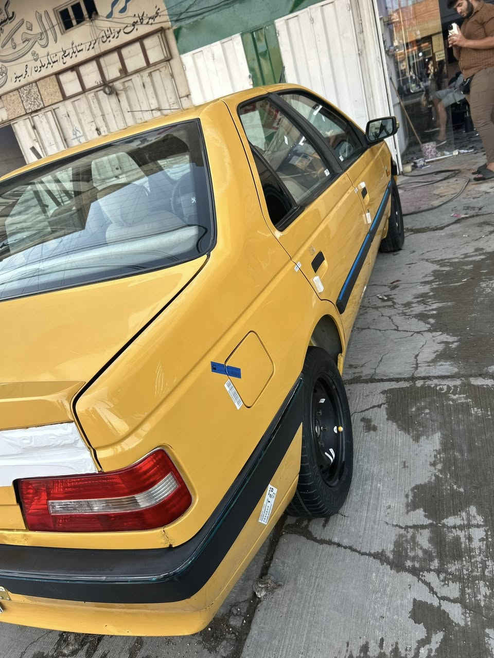 السلام عليكم
للبيع بيجو 2016دشبول عالي رقم بغداد بسمي امصفر هيئة وغرمات
مكينة كير تبريد كله مكفول أكلج جديد قبل 4ايام امبدله 
كهربائيات  كله على وضع الشركة صدر خلفي جديد عوزها صدر امامي فقط 
السيارة بيها فقط بارد بلطرف مال الجاملغ الامامي بلخشم كد اصبعين سيارة ماشية 81الف حقيقي سيارة مال بيت ممشتغله تكسي السعر 47$وبيها مجال 
ممتواجد علفيس للتواصل 
***********
مكان بغداد حي العامل
