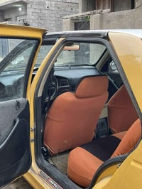 بيجو بارص مديل 2015   مكاني بغداد الحسينيه  تبريد ما بيه شي بس صونده م...