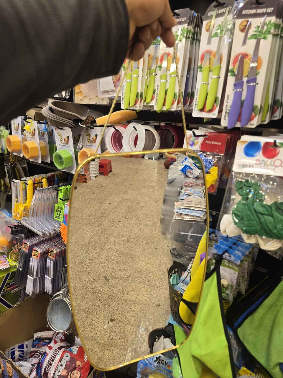 رجعنا ويه العروض من سنتر السرجخانة 
اسعار تفاصيل اسفل الصور 
#سنتر_السرجخانه #عروضات


**إذا كنت صاحب هذا الإعلان وتريد حذفه لأي سبب، رجاءا أرسل رسالة إلى الدعم الفني**