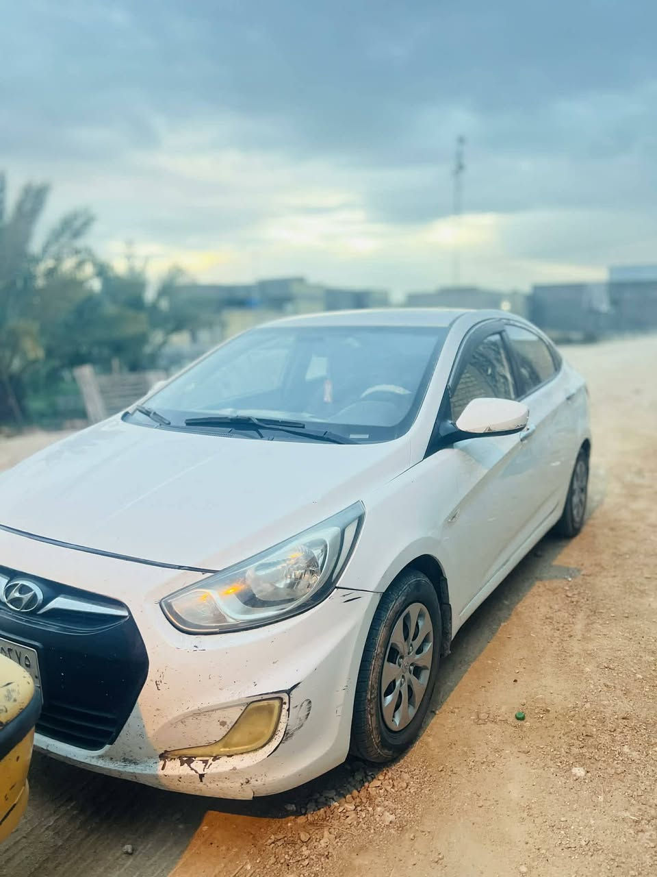 سلام عليكم اكسنت 14 خليجي
مكينه جديد 1600
كير جديد
بيها رشات بصيطه فقط
السعر 80وبيها مجال
***********
