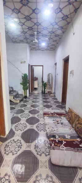 يتوفر بيت للبيع وقف سني مسجل اصولي 
#المساحه 200 متر 
#يحتوي على 2 غرف منام ودوانيه وصاله ومطبخ وصحيات و مساحه كراج واسعه  
#العنوان ابي الخصيب محيله طريق الوسطي قرب دائره الكهرباء  مقابل المدرسه الصفره يبعد 50متر عن طريق الوسطي الشارع العام 
التبليط. باب البيت  
#السعر 55 مليون وبي مجال 
*********** متوفر واتساب
