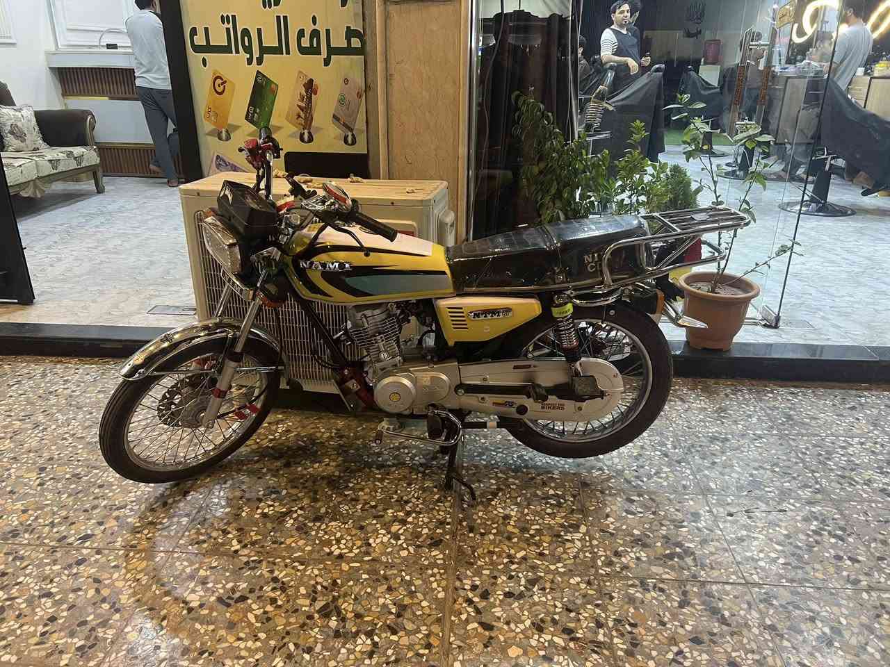أربع كير للبيع سكنر
موديل ٢٥
دراجة كلش نضيفة 
سعر الاتصال على رقم
***********
