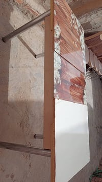 ميز طعام • ٦ كراسي • زجاج مكسور