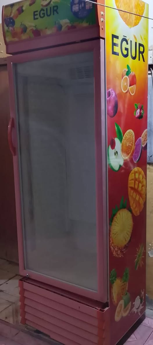 عارضه للبيع ب350 وبيها مجال مكاني البصرة 
***********
