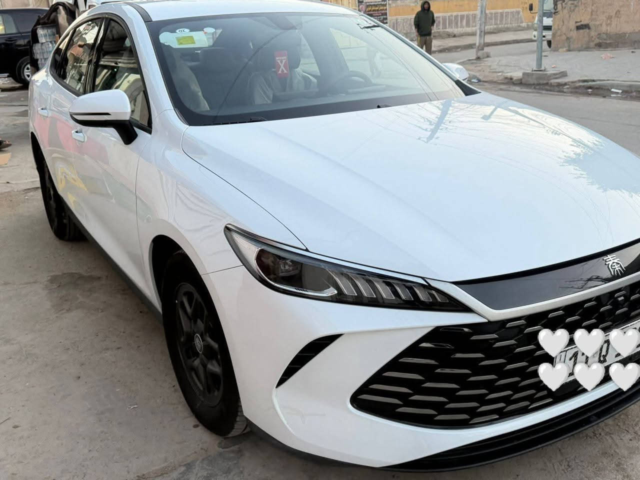 البيع بي وايدي
كن بلاس 2025
السياره ماشيه 13 ألف 
بيها رصعتي بصيطات 
السعر بل دينار العرقي 17مليون قفل 
بل دولار 115ورقه 
رقم التليفون ***********
