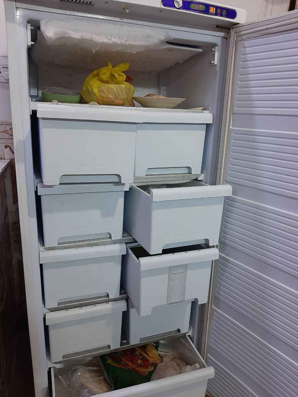 ‎مجمدة عمودية شركة كونكورد راقية كلش تسع مجرات تجميدها يخبل 

سعر ٢٧٠ وبيها مجال 
ارتفاع متر ونص تقري‎ النجف, العراق


**إذا كنت صاحب هذا الإعلان وتريد حذفه لأي سبب، رجاءا أرسل رسالة إلى الدعم الفني**