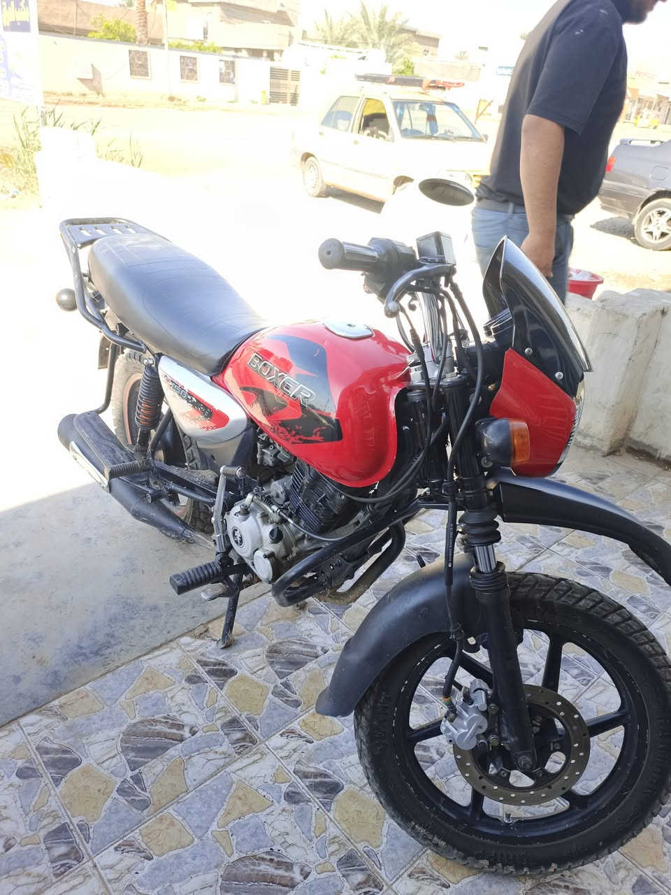 السلام عليكم بوكسر جبلي موديل 2021 اوراق كاملة السعر مليون و100 وبيها مجال المكان حسينية الراشدية رقم الهاتف ***********
