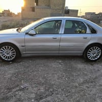 فولفو • ٢٠٠٢ • قابل تفاوض