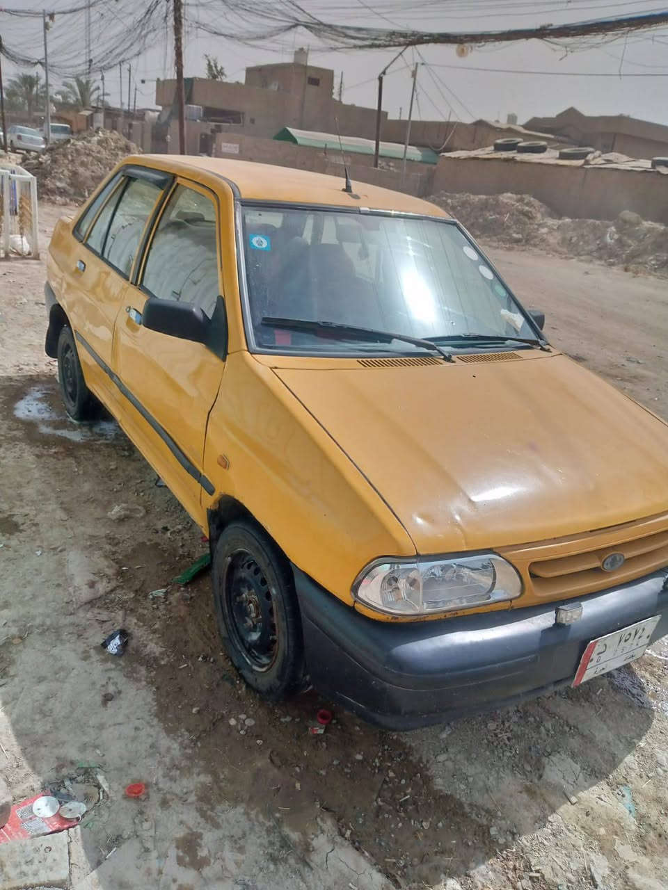 سلام عليكم من رخصت لادمن المحترم للبيع سايبه 2011 مصفره هيئه وغرامه تخم تاير صدر جديد السعر ٢٢ وبيه مجال للشراي ولاستفسار العنوان بغدادقرب مجمع بسمايه  ***********/***********5 ال كورك بي وات ساب

